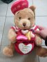 Колекционерско плюшено мече Мечо Пух Disney Store Winnie The Pooh Valentine, лимитирана серия