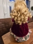 Порцеланова кукла, снимка 2