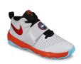 SALE! Дамски обувки NIKE Team Hustle - ОРИГИНАЛ !!!, снимка 2