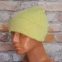 Нова зимна дамска/детска шапка в жълт цвят, снимка 2