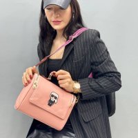 🔥Karl Lagerfeld луксозни дамски чанти / различни цветове🔥, снимка 6 - Чанти - 43559481