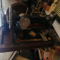 Стара ръчна шевна машина синигер , снимка 7 - Други ценни предмети - 39739213