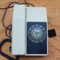 Ретро телефон с шайба ТА 700, снимка 1 - Антикварни и старинни предмети - 43898601