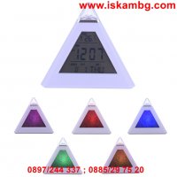 LED будилник и метеостанция с форма на пирамида светещ в 7 цвята, снимка 8 - Други стоки за дома - 28472198