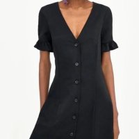 Нова - 55% къса черна рокля Zara на копчета с волани S размер , снимка 2 - Рокли - 40551667