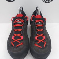 Дамски туристически обувки SALEWA MTN GTX GORE-TEX. Номер 38.5 , снимка 3 - Маратонки - 43397598
