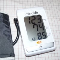 Microlife BP A150- швейцарски апарат за кръвно, снимка 2 - Уреди за диагностика - 42846337