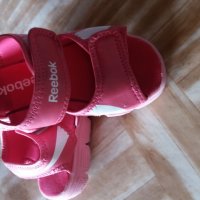 Сандалки REEBOK, снимка 1 - Детски маратонки - 28749594