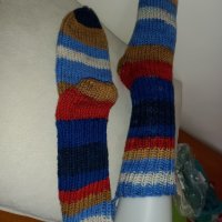 Ръчно плетени дамски чорапи 39 размер, снимка 3 - Дамски чорапи - 38588389