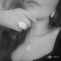 ✨ КОМПЛЕКТ ARINA - Луксозен дамски комплект бижута с кристали от 3 части, снимка 15 - Бижутерийни комплекти - 43133241