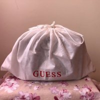 Оригинална чанта Guess, снимка 3 - Чанти - 33095300