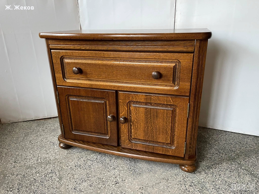 Масивен Тв шкаф, снимка 1