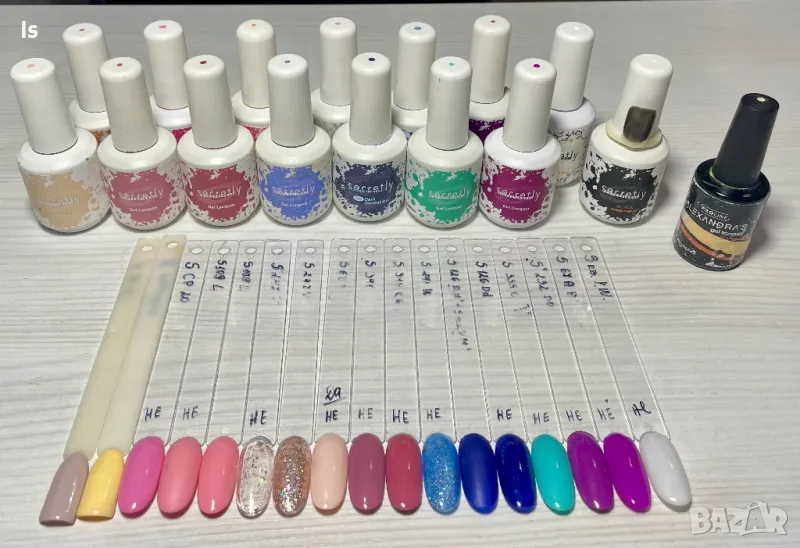 Лот от гел лакове и база Secretly + подарък, снимка 1