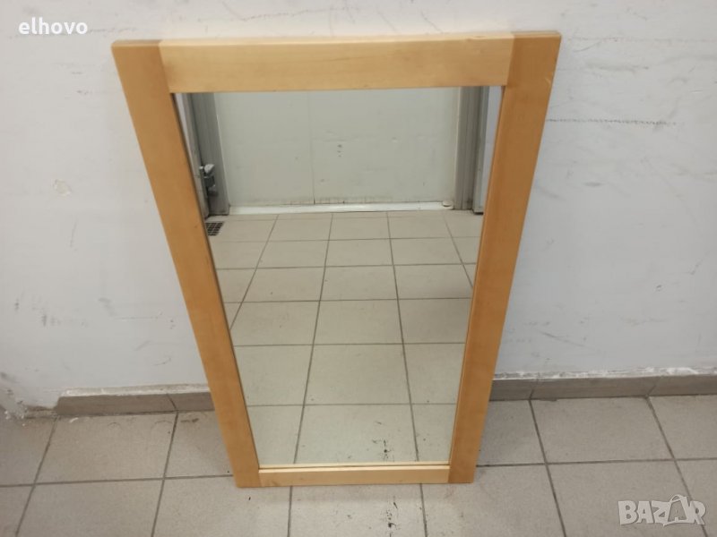 Огледало в дървена рамка, снимка 1