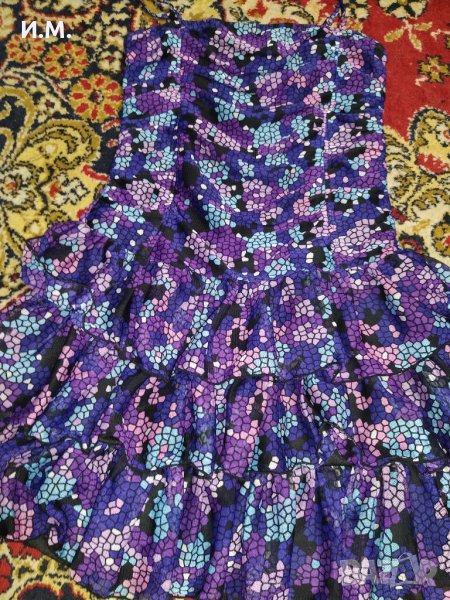 Красива рокля, снимка 1