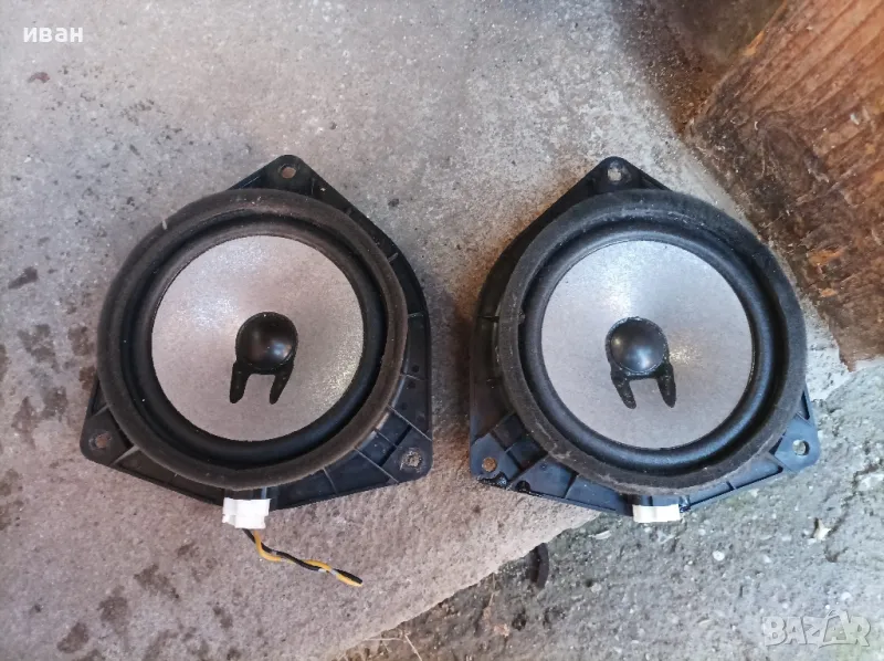 Задни тонколони говорители за Тойота Корола Версо. 2006 год. , снимка 1