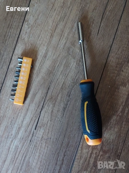 отверка с битове нови, снимка 1