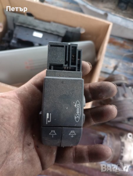 Управление радио рено трафик Опел виваро до 2014, снимка 1