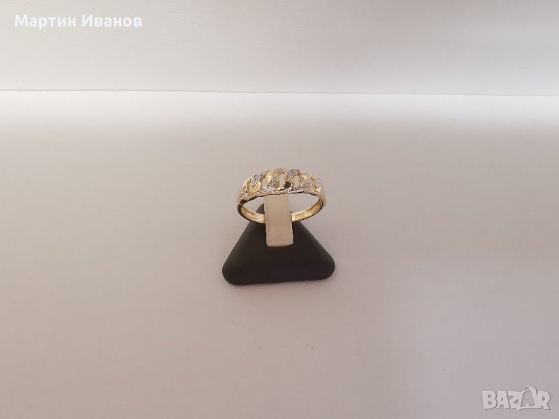 Златен пръстен с диаманти , снимка 1