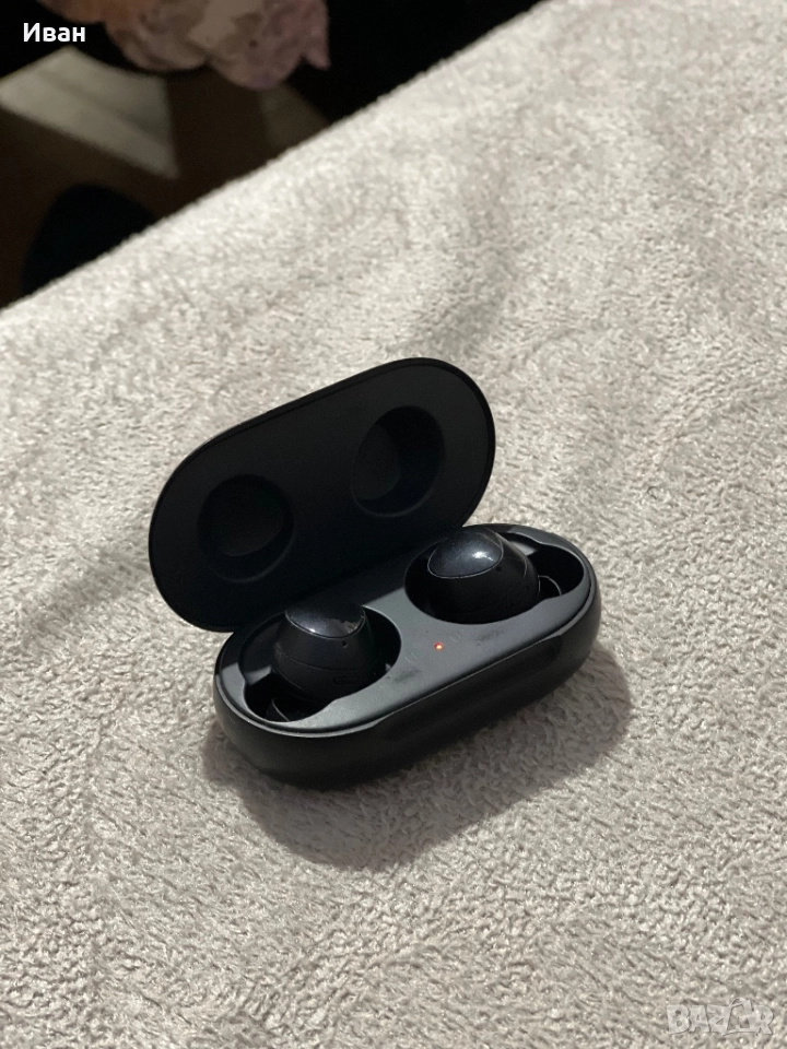 Samsung Galaxy Buds, снимка 1