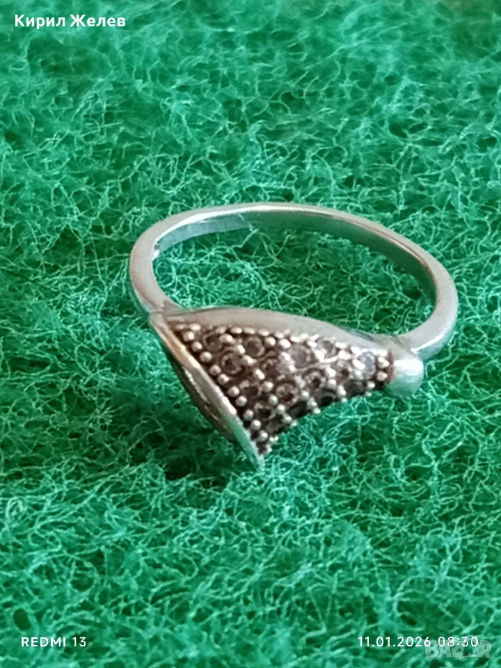 Стилен красив сребърен фешън АРТ пръстен с инкрустирани кристали 52681, снимка 1