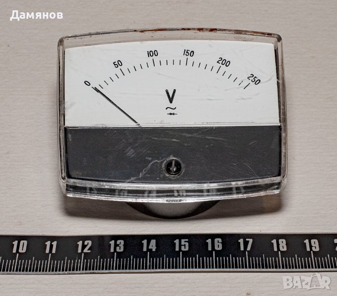 ВОЛТМЕТЪР   0-250 V  "Hioki" - Japan, снимка 1