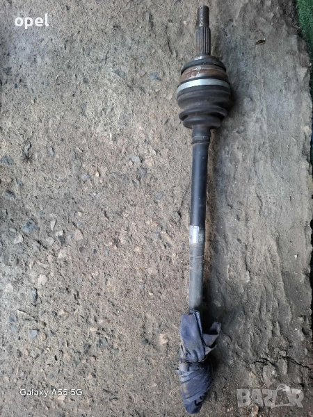 продавам дясна полуоска за дачия логан, снимка 1