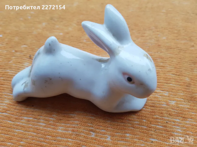Порцеланова фигурка статуетка заек, снимка 1