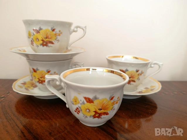 Чашки за кафе Изида