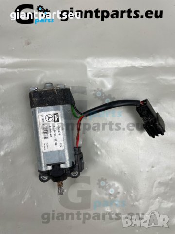 Моторче кормилен прът за Мерцедес Mercedes W210 , A2205400288