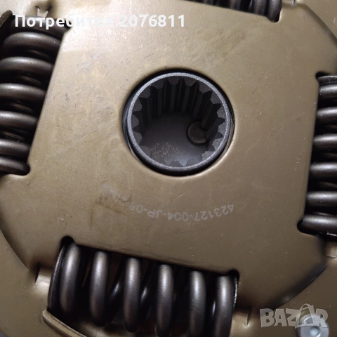 комплект съединител , снимка 2 - Автомобили и джипове - 53064286