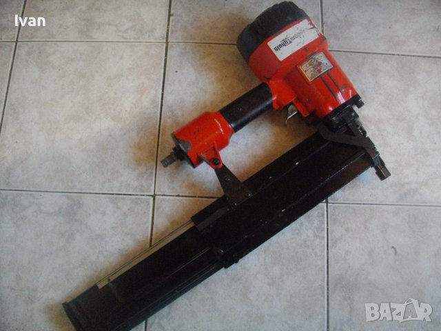 51-91мм-Италиански Индустриален Професионален Такер/Машина Изстрелване Пирони-Пневматичен-NIKEMA M90, снимка 3 - Други инструменти - 39155789