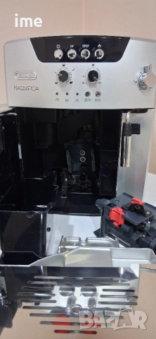 Кафеавтомат / кафемашина - робот. НОМЕР 21. Delonghi Magnifica. Type ESAM04.110.S. Работи с мляно..., снимка 8 - Кафемашини - 53222454