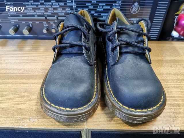 Кожени детски обувки Dr Martens 29 номер , снимка 8 - Детски обувки - 42977677