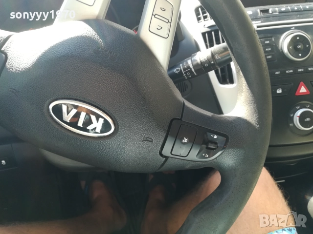 РЕГИСТРИРАНА KIA DIESEL 1.6 CRDI 6-SPEED 1609251454, снимка 12 - Автомобили и джипове - 51733249