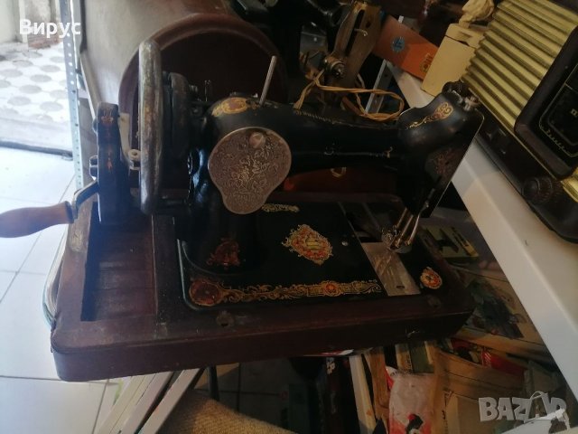 Стара ръчна шевна машина синигер , снимка 7 - Други ценни предмети - 39739213