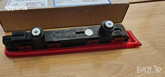 Оригинален трети стоп за VW Transporter T5, снимка 6 - Части - 49594995