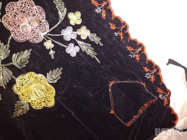 Престилки , снимка 3 - Антикварни и старинни предмети - 49458432