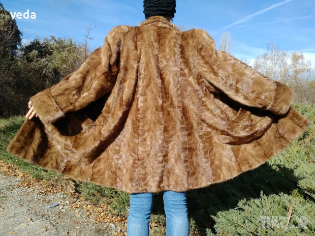 Луксозно кожено палто от норка модел перелина размер М/L