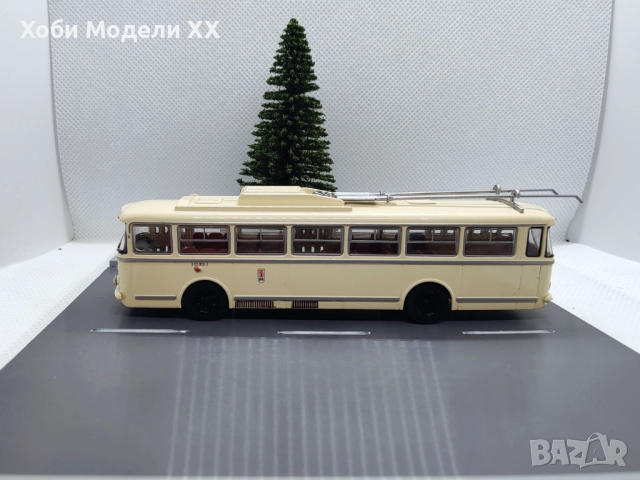 Модел Тролейбус Шкода 1/87, снимка 2 - Колекции - 51826890