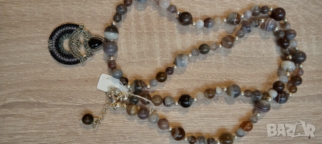 Колие. Гердан. Ботсвански  ахат