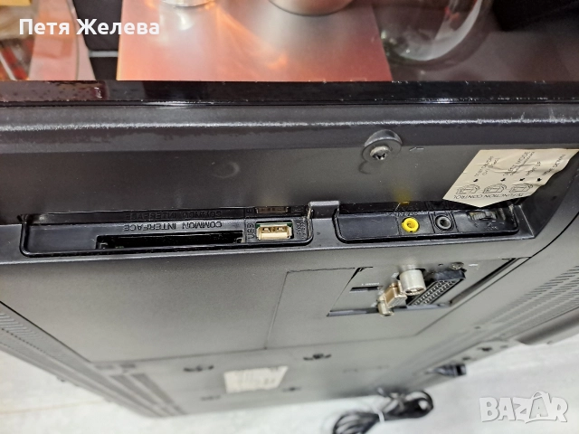 LED телевизор с 3 в 1 тунер /OLE 324 B-D4/, снимка 8 - Телевизори - 52637943