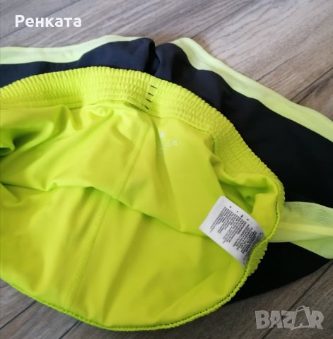 Дамски фитнес панталони Adidas, снимка 5 - Къси панталони и бермуди - 33508916