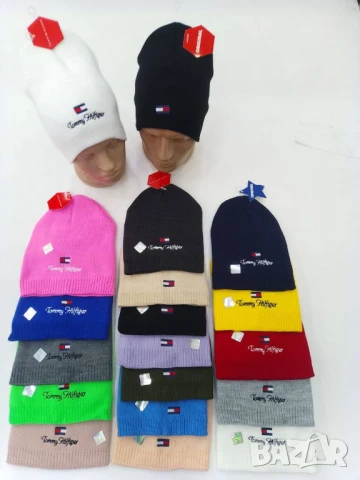 шапки louis vuitton icon emporio armani, снимка 18 - Шапки - 50776120