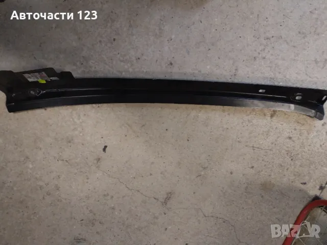 ЧИСТО НОВА ОРИГИНАЛНА ОСНОВА ЗА КОЛОНКА ЗА PEUGEOT 308