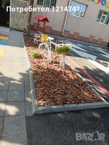 Продавам боров мулч екологично чист продукт от бял и черен бор чували по 100 литра , снимка 2 - Градински цветя и растения - 51593032