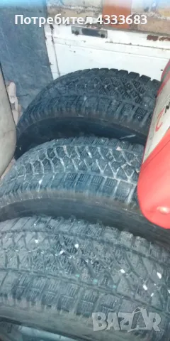 Зимни Бусови гуми 4бр.215 /75/16с.90%м+.Джанти за Форд транзит , снимка 2 - Гуми и джанти - 49241483