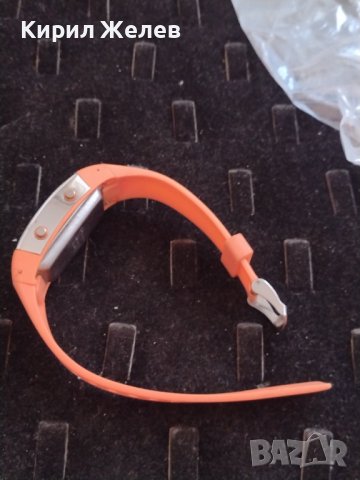 ЕЛЕКТРОНЕН ЧАСОВНИК МНОГО КРАСИВ СТИЛЕН ДИЗАЙН ПЕРФЕКТЕН , снимка 4 - Смарт часовници - 38804459