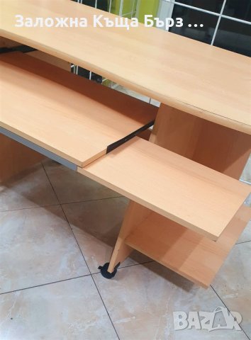 Подвижно Бюро 140х60х75  Много Добро Състояние!!!, снимка 6 - Бюра - 40000671