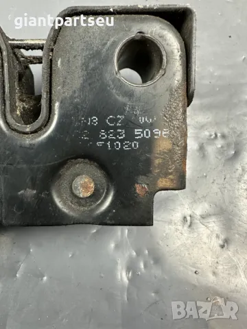 Ключалка за АУДИ AUDI Преден Капак, снимка 2 - Части - 49142573